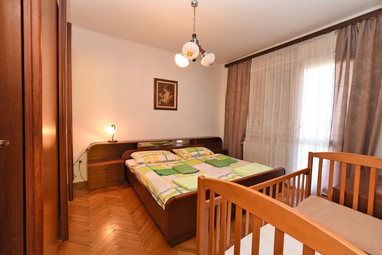 Apartments Josip 74 Póla Kültér fotó