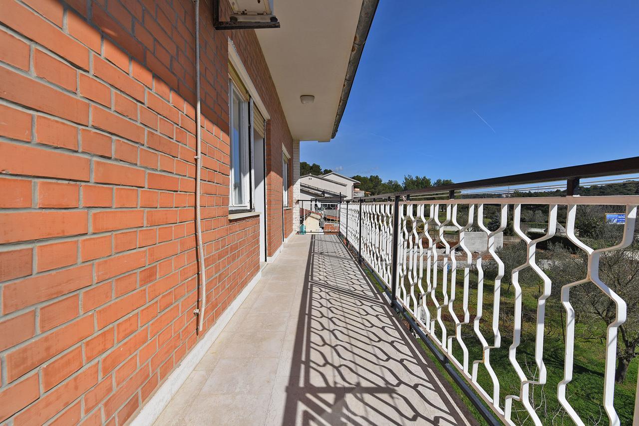 Apartments Josip 74 Póla Kültér fotó