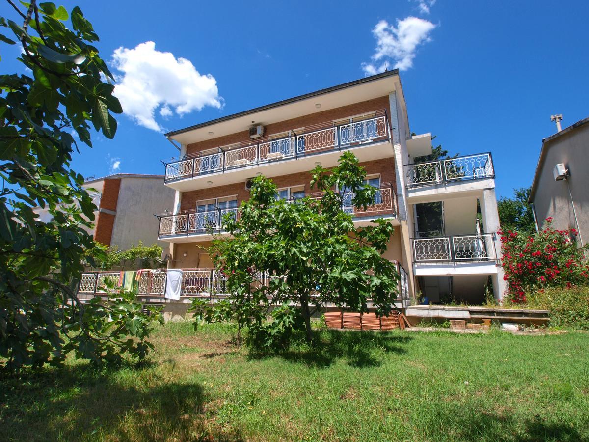 Apartments Josip 74 Póla Kültér fotó