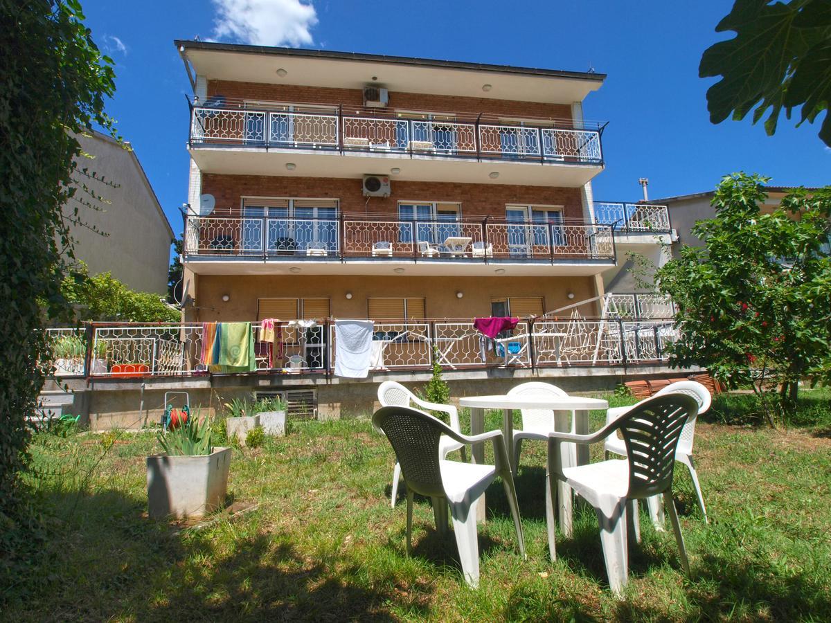 Apartments Josip 74 Póla Kültér fotó